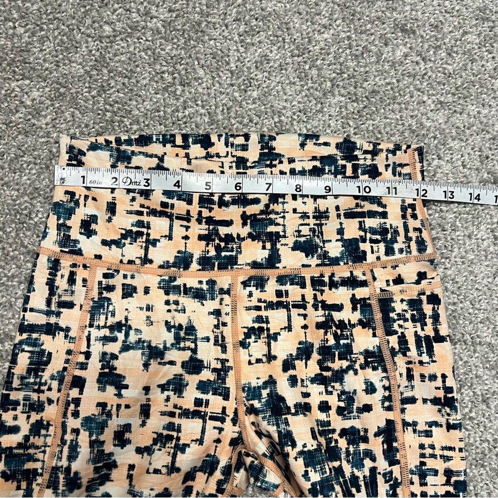 Sweaty Betty Leggings Small Super Sculpt 7/8 Length Pink Blue Abstract Print - Picture 4 of 8